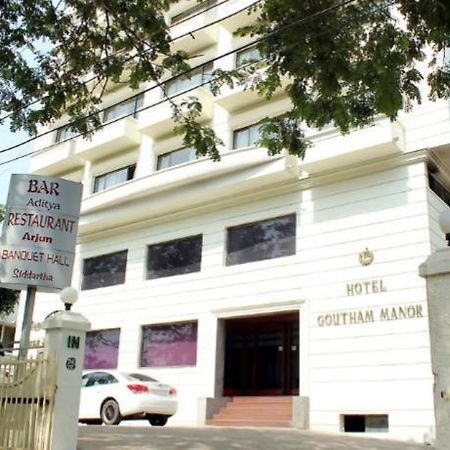 Hotel Goutham Manor Chennai Exterior photo