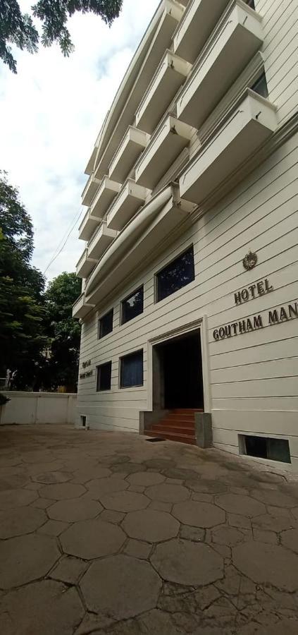 Hotel Goutham Manor Chennai Exterior photo
